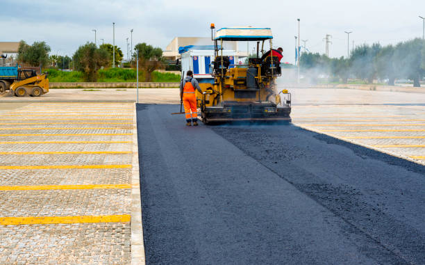 Best Driveway Paving Company  in Osborne, KS